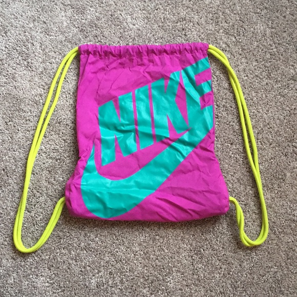 Nike Handbags - Nike Drawstring Gym Bag